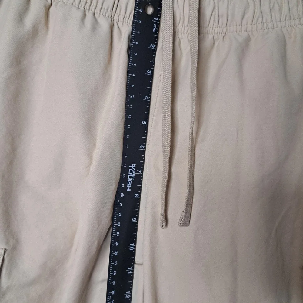 Nike Sportswear Gorpcore Lite Y2k Vibes Woven Nylon Cargo Pants Men S Beige